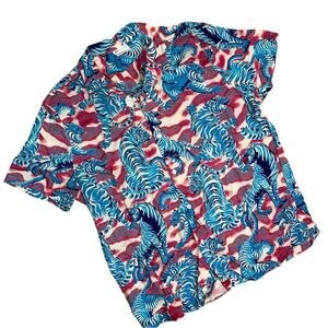 ASOS Designs NWOT Men's Relaxed Revere Shirt in Bright Tiger Print  Size Medium